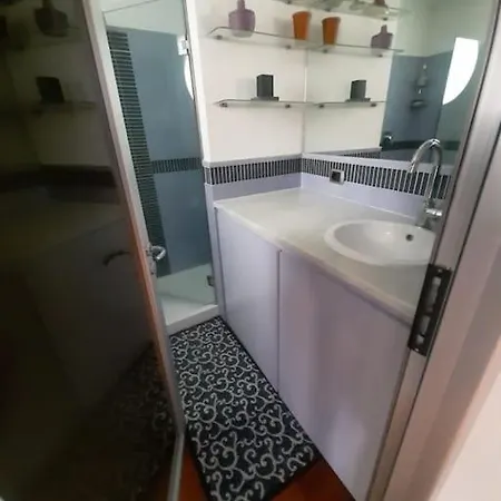Apartment Ca Bea - Mansarda Nel Centro Storico Sarzana